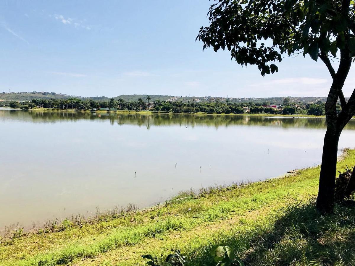 Margem da Lagoa Santa Lagoa Santa (Minas Gerais) Exterior foto
